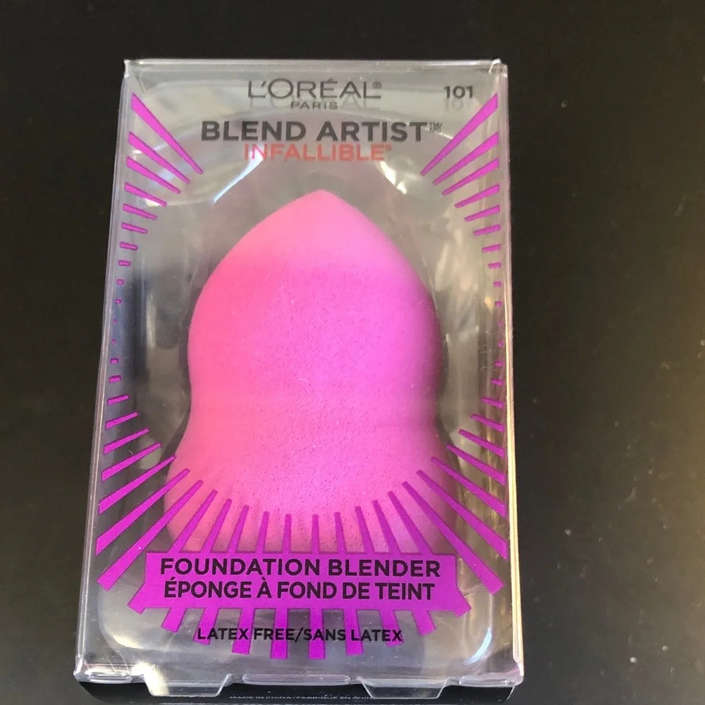 L'Oreal Paris Pink Foundation Blender